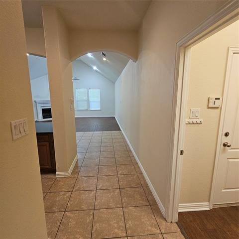 Building Photo - 922 Meadow Flower Ln