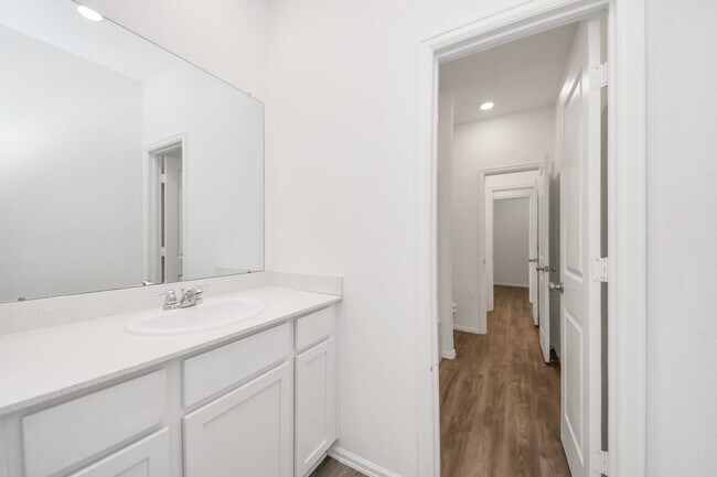 Building Photo - 7319 Bridal Ranch Dr