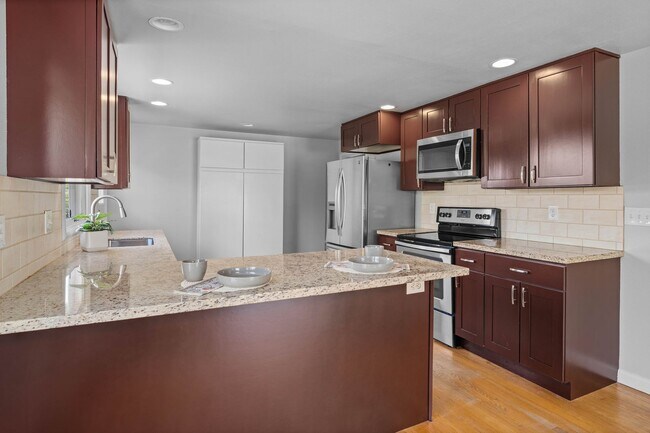 Building Photo - 4810 N 25th St
