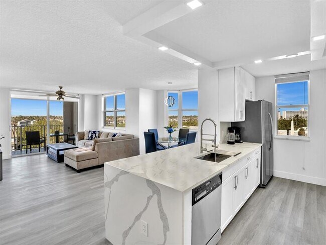 Building Photo - 3594 S Ocean Blvd