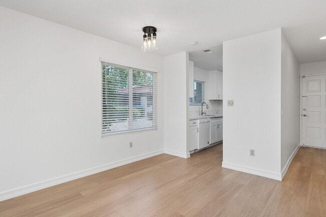 Building Photo - 16924 Caminito Santico