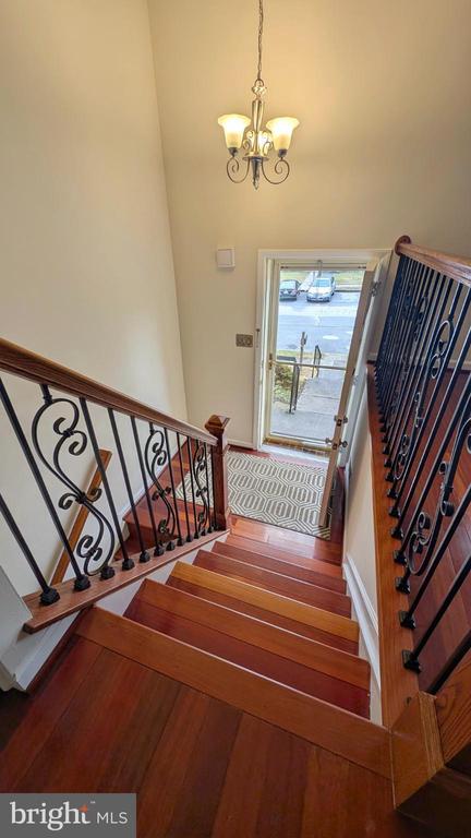 Building Photo - 33 Badger Gate Ct