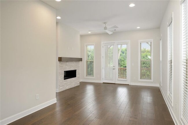 Building Photo - 4231 Deming Cir