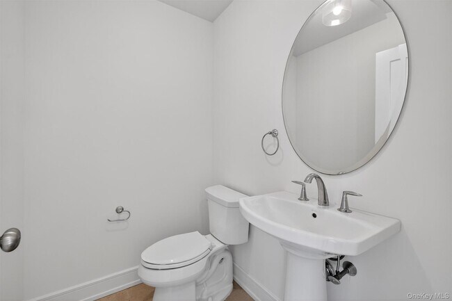 Building Photo - 2216 Crompond Rd