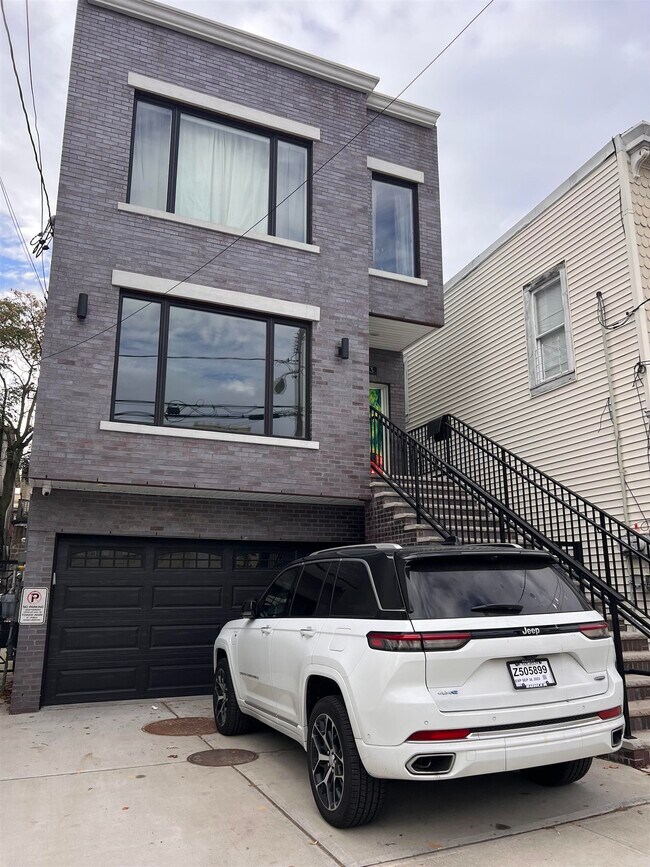 6113 BUCHANAN Pl 6113 BUCHANAN Pl West New York NJ 07093 Apartment