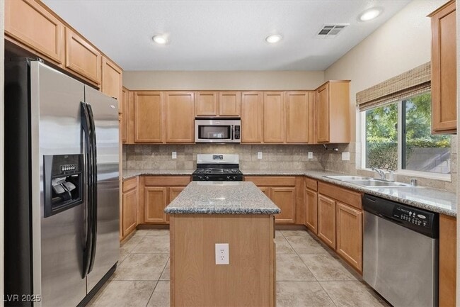 Building Photo - 10647 Bandera Mountain Ln