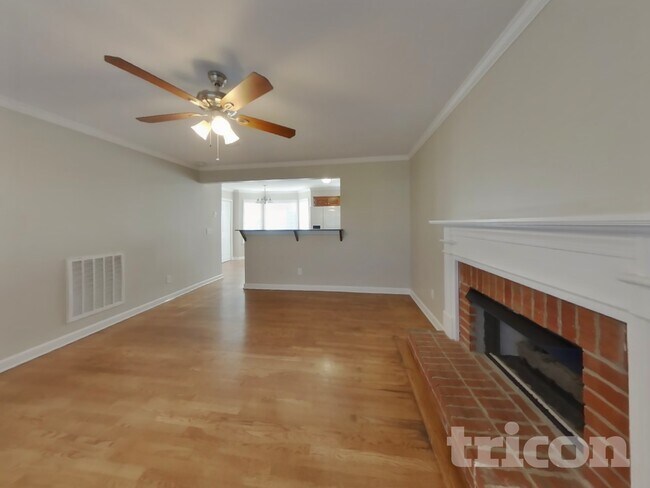 Building Photo - 2784 Aston Woods Ln