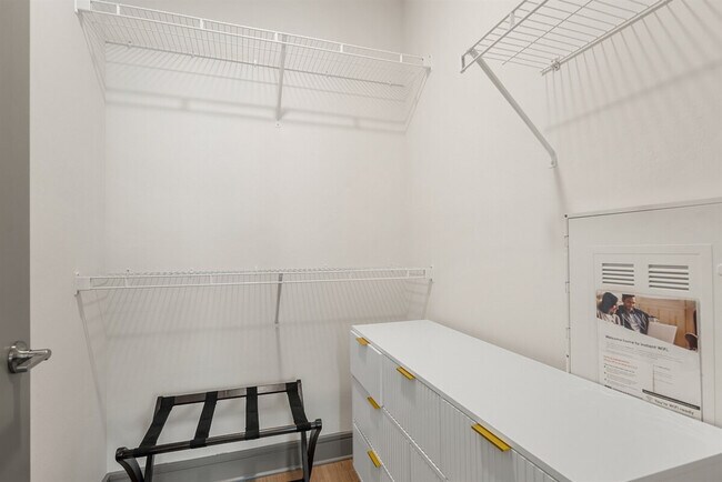 Building Photo - 8936 Williams Cir