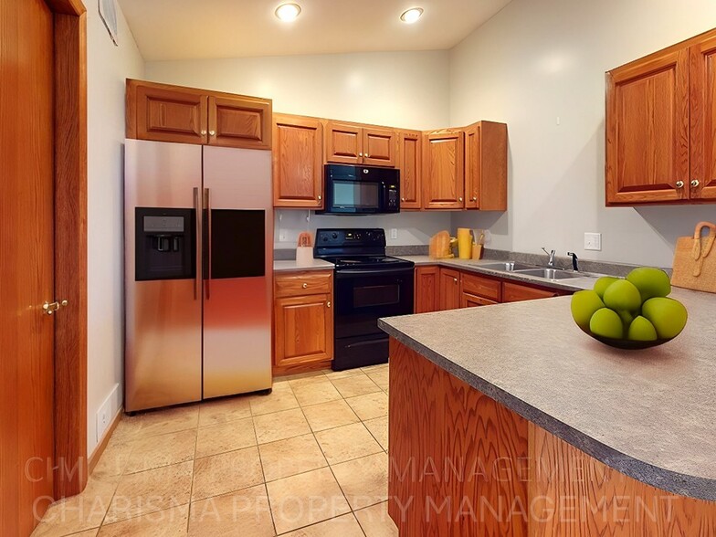 Building Photo - 304 Harvest Trl