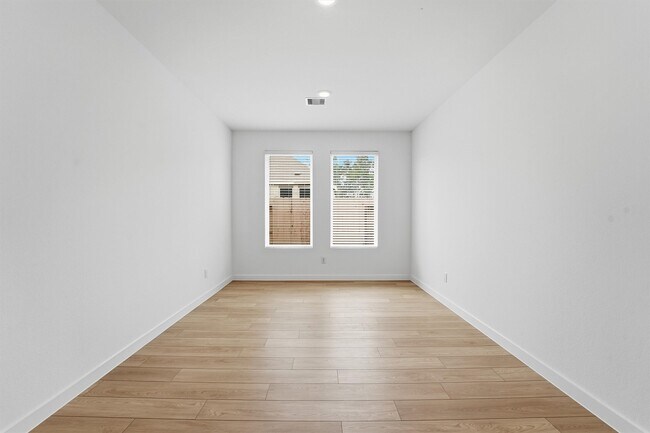 Building Photo - 14919 Calluna Heather Ln