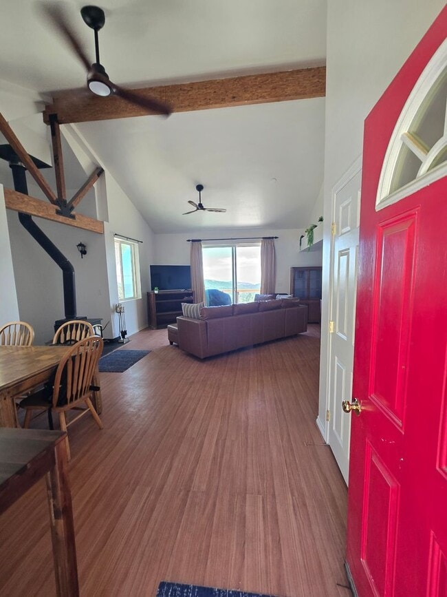 Building Photo - ?PRICE IMPROVED!!?Peaceful Mountain Home i...