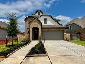 Building Photo - 8719 Arbor Trail Dr