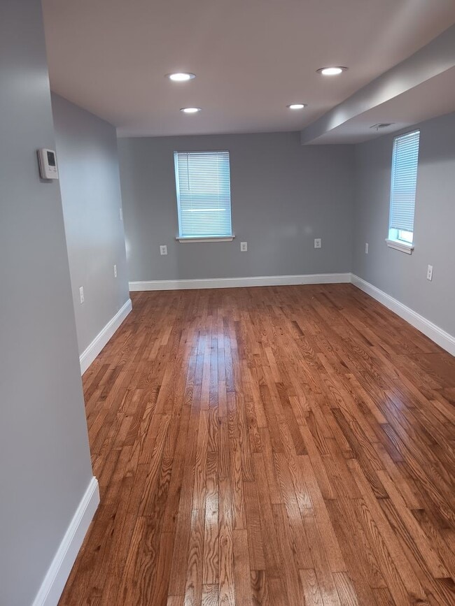 Building Photo - Renovated 3 Bed 2 Bath Single-Family Home in Aberdeen