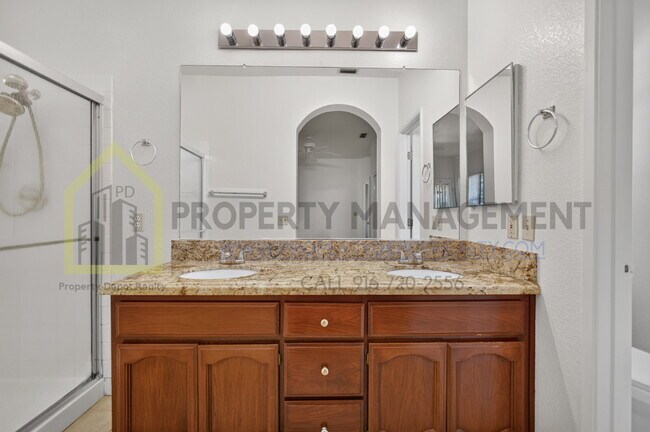 Building Photo - Charming 3-Bedroom Home with 2 Baths