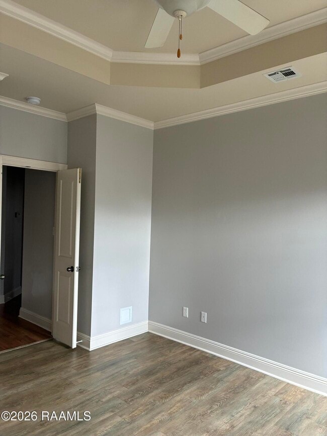 Building Photo - 100 Bizkit Dr