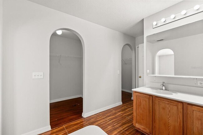 Building Photo - 5328 Michael Dr