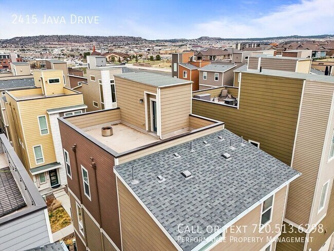 Building Photo - 2415 Java Dr