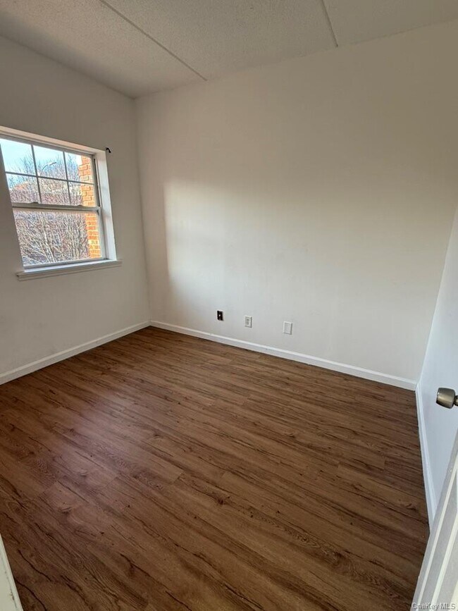 Building Photo - 459 Central Ave