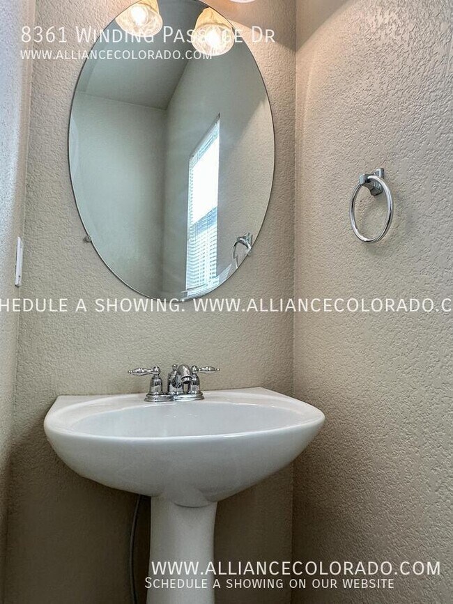 Building Photo - 8361 Winding Passage Dr