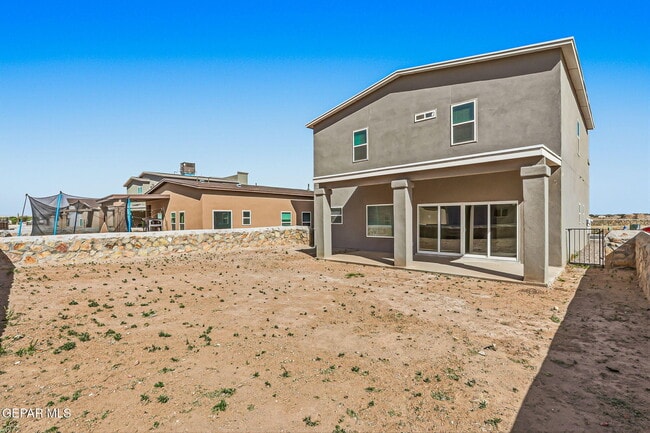 Building Photo - 904 Keenland Ave