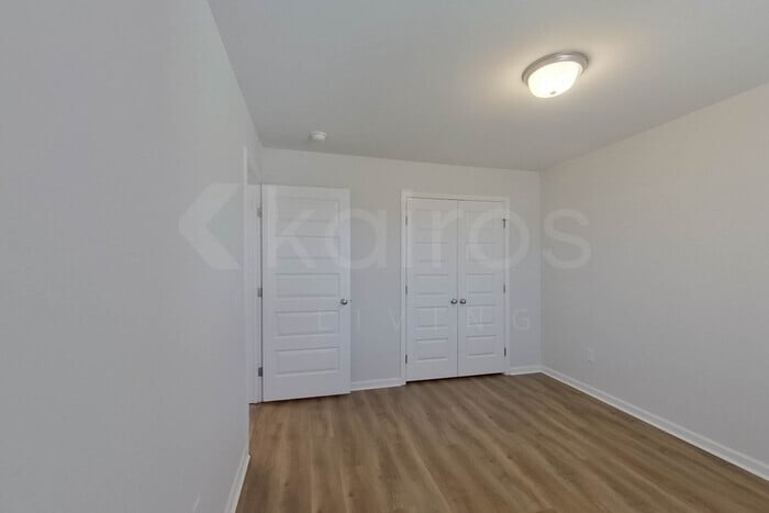 Building Photo - 124 Mountain Holly Rd