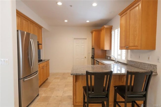 Building Photo - 1928 Ruhland Ave