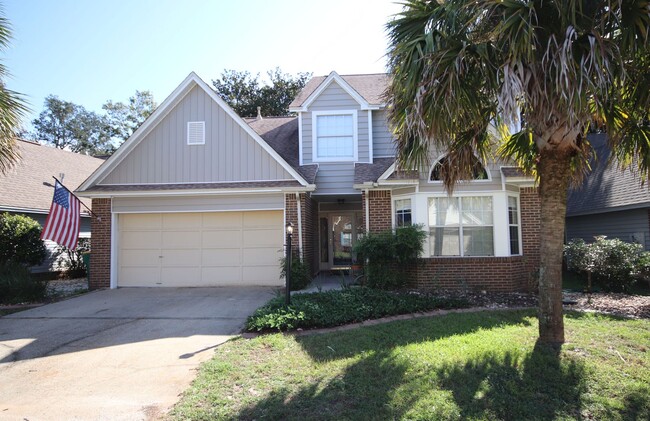 Building Photo - Bluewater Bay- Four Bedroom Home