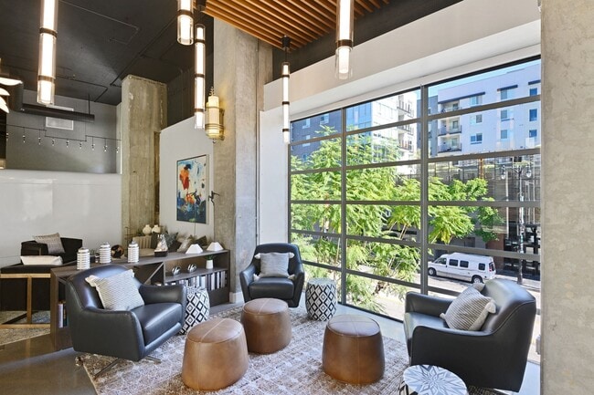 Ample gathering spaces to host friends and family - sunset + vine