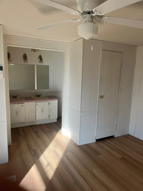 Building Photo - 8379 Parkview Ln