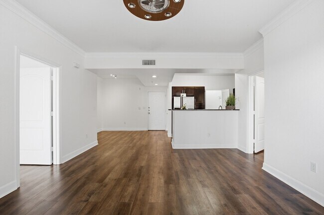 Building Photo - 2299 Lone Star Dr