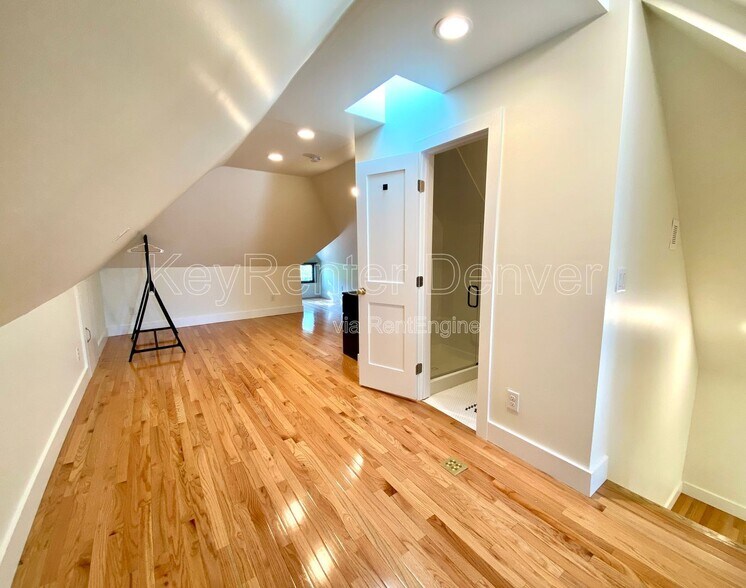 Building Photo - 3702 Quitman St