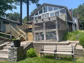 Building Photo - 203 Pine Hollow Rd