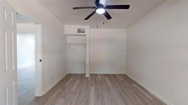 Building Photo - 3806 Cosby St