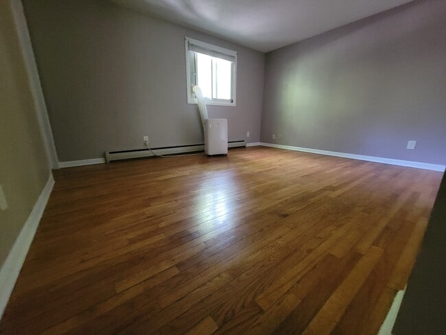 Building Photo - 12824 Opalocka Dr