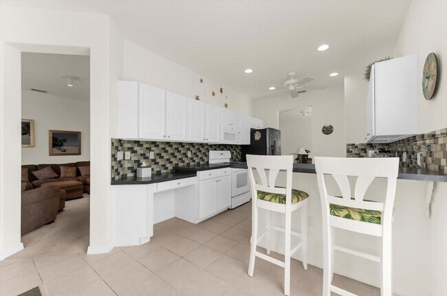 Building Photo - 4500 Streamside Ct