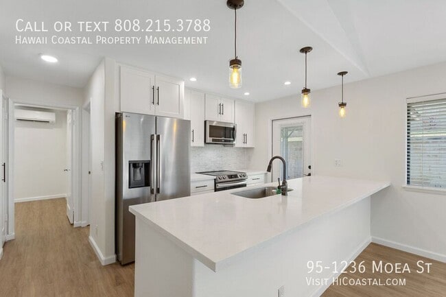 Building Photo - 95-1236 Moea St-