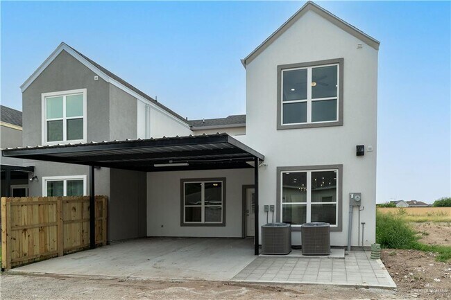 Building Photo - 15 N Crown Point