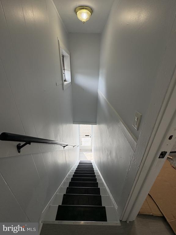 Building Photo - 9243 Kings Hwy