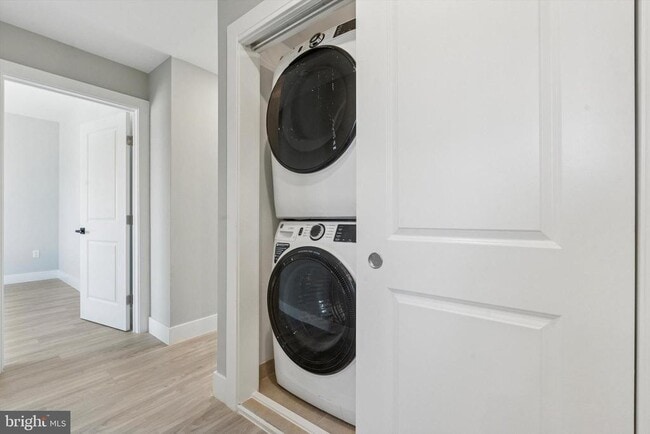 Building Photo - 2401 N 2nd St