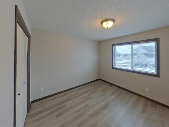 Building Photo - 16043 Estate Ln