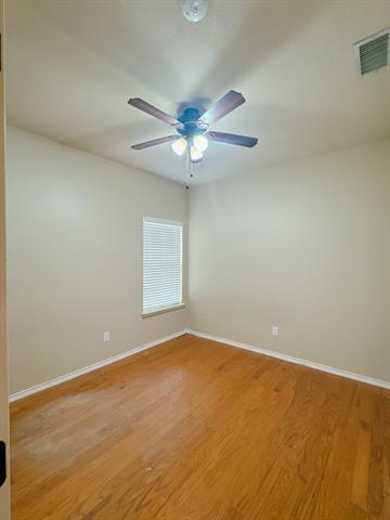 Building Photo - 2204 Starleaf Pl