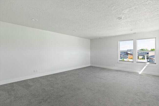 Building Photo - 8283 W Shams Ln