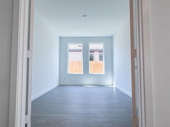 Building Photo - 28606 Bluebonnet Grotto Dr
