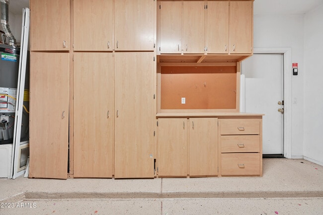 Building Photo - 18165 W Canyon Ln