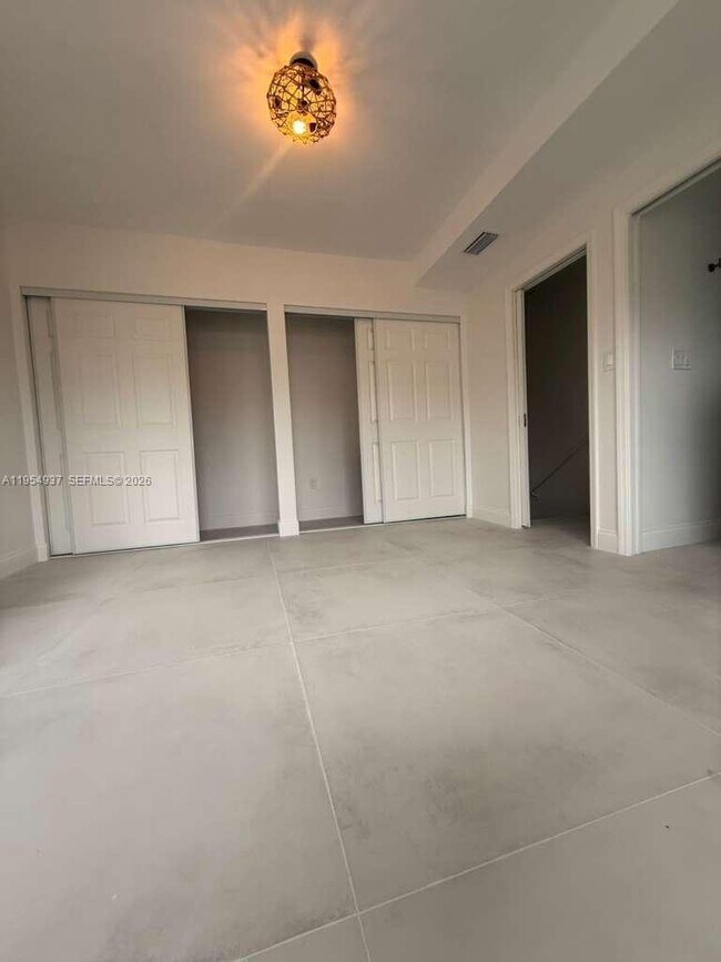 Building Photo - 525 Beacom Blvd