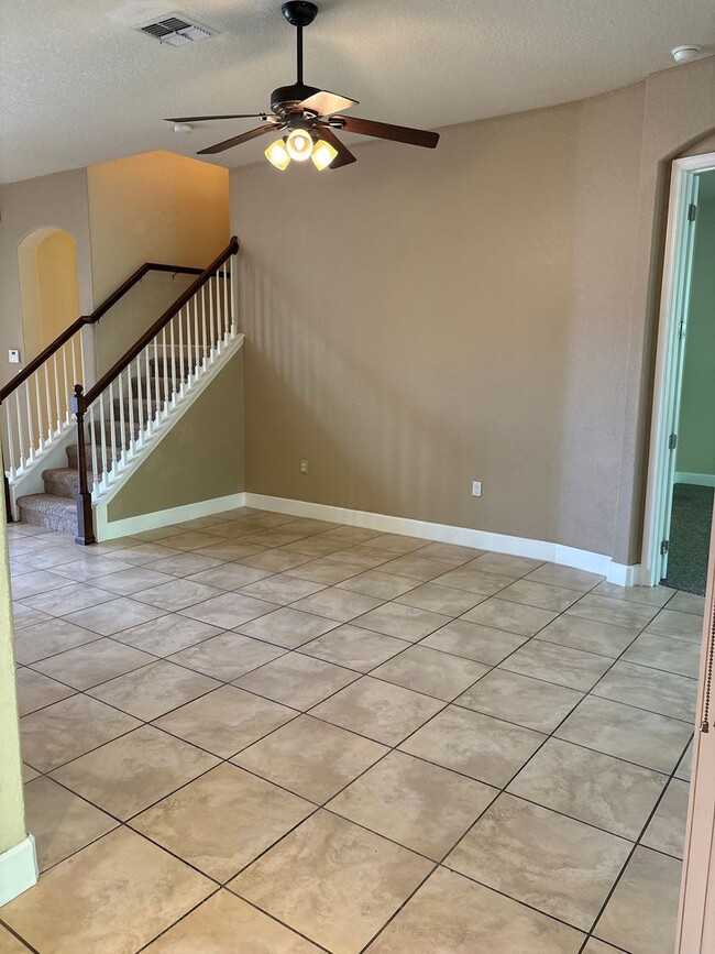 Building Photo - Cypress Reserve Townhome - Gated Community