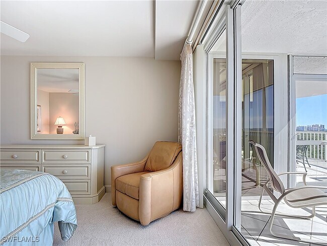 Building Photo - 6849 Grenadier Blvd