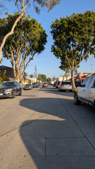 Building Photo - 3166 Cherokee Ave