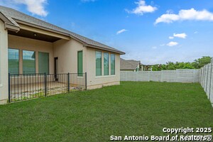 Building Photo - 1239 Yaupon Loop