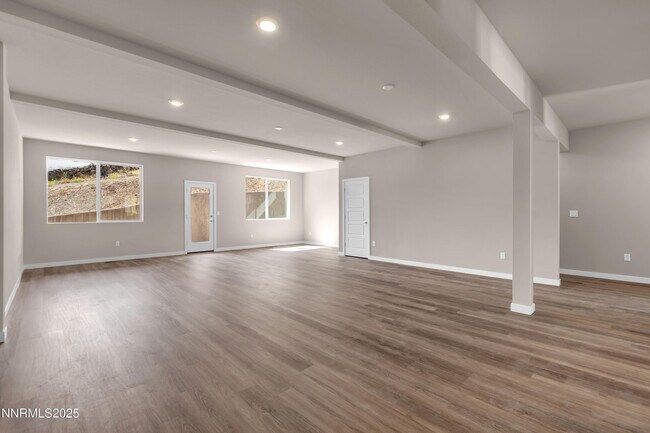 Building Photo - 1466 Copper Point Cir